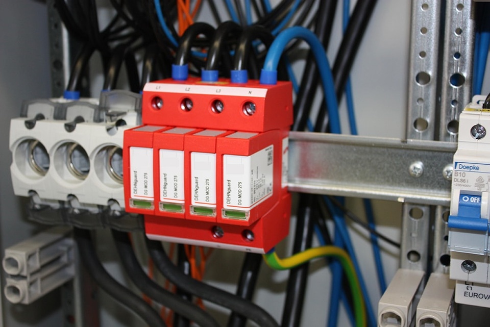 U berspannungsschutz bei Elektrotechnik Endreß in Uffenheim